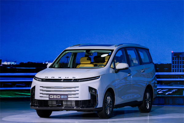 大空间、更省钱、长续航，“国民家用MPV”上汽大通G50混动MPV开启预售，满足家庭用车、旅游出行等全需求！
