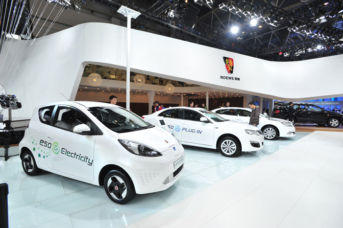 更时尚、更科技、更实用 “新一代跨领域专业SUV”荣威W5 Urban Concept全球首发